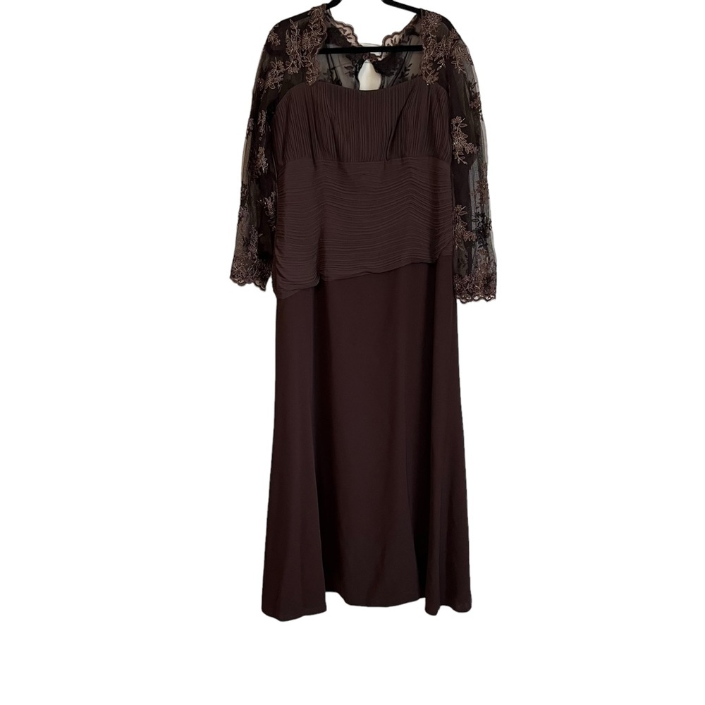 Jade by Jasmine Brown Mother of Bride Evening Gown Beaded Sleeves Size 16